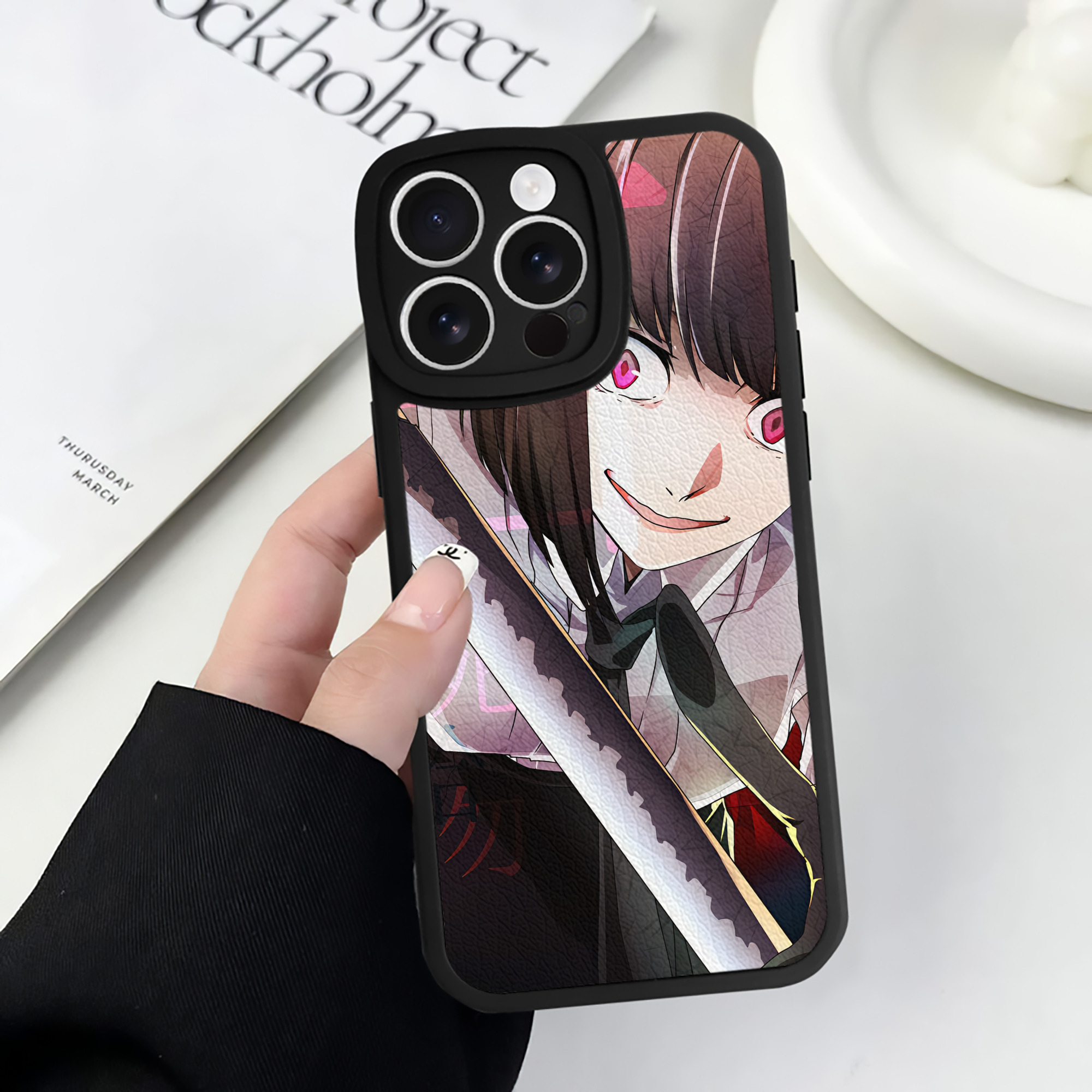 （画像用） 文豪ストレイドッグス Bungo Stray Dogs 【iPhone 16シリーズ対応】シリコンスマホケース（レザー調） 材質：シリコン